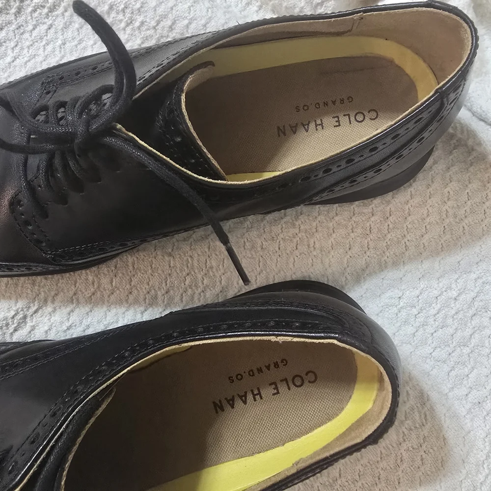 Cole Haan Black Leather Oxfords